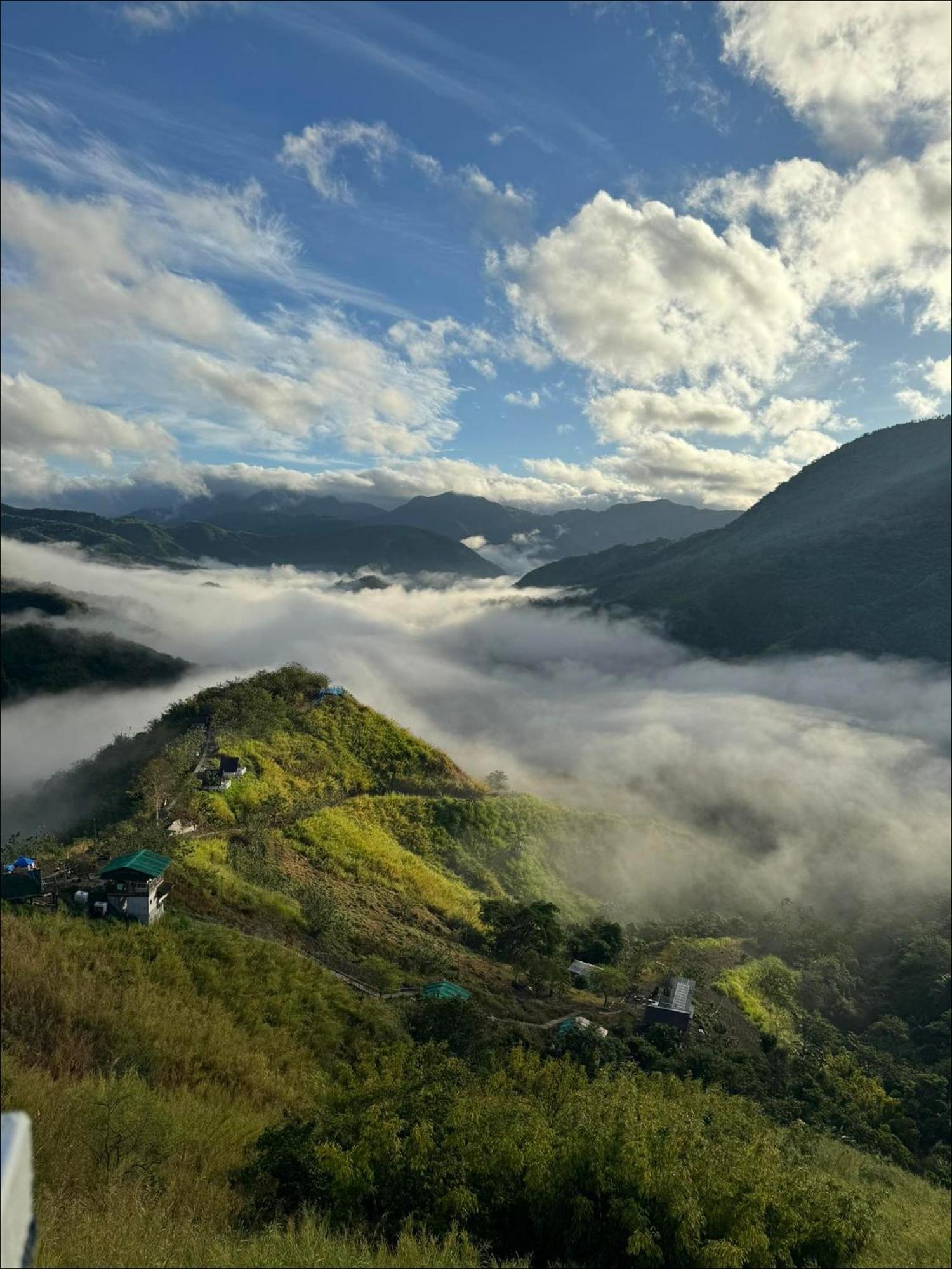 Hotel Mira Agropark Tanay Esterno foto